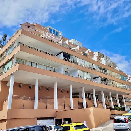 La Roca Apartment *